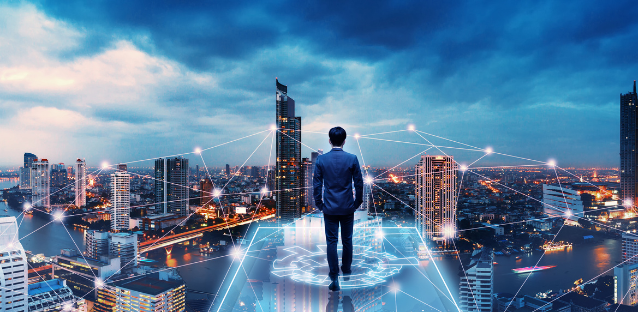 How Does an Online Personal Network Function?